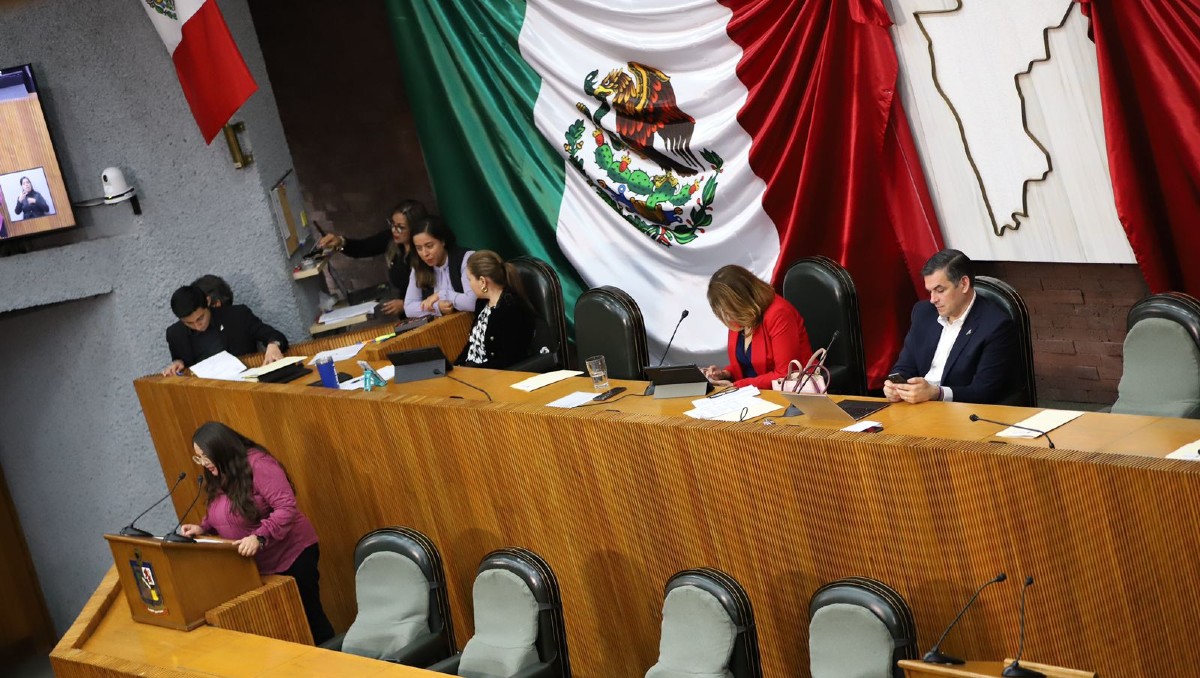 Congreso de Nuevo León / Jorge López
