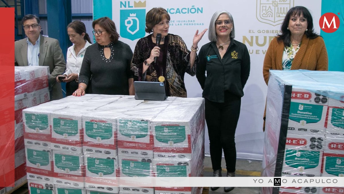 Donaciones de escuelas  en NL. Foto: Especial