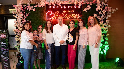 Manlio Fabio Beltrones es el presidente de la Fundación Beltrones, asociación civil para combatir el cáncer de mama. | Especial