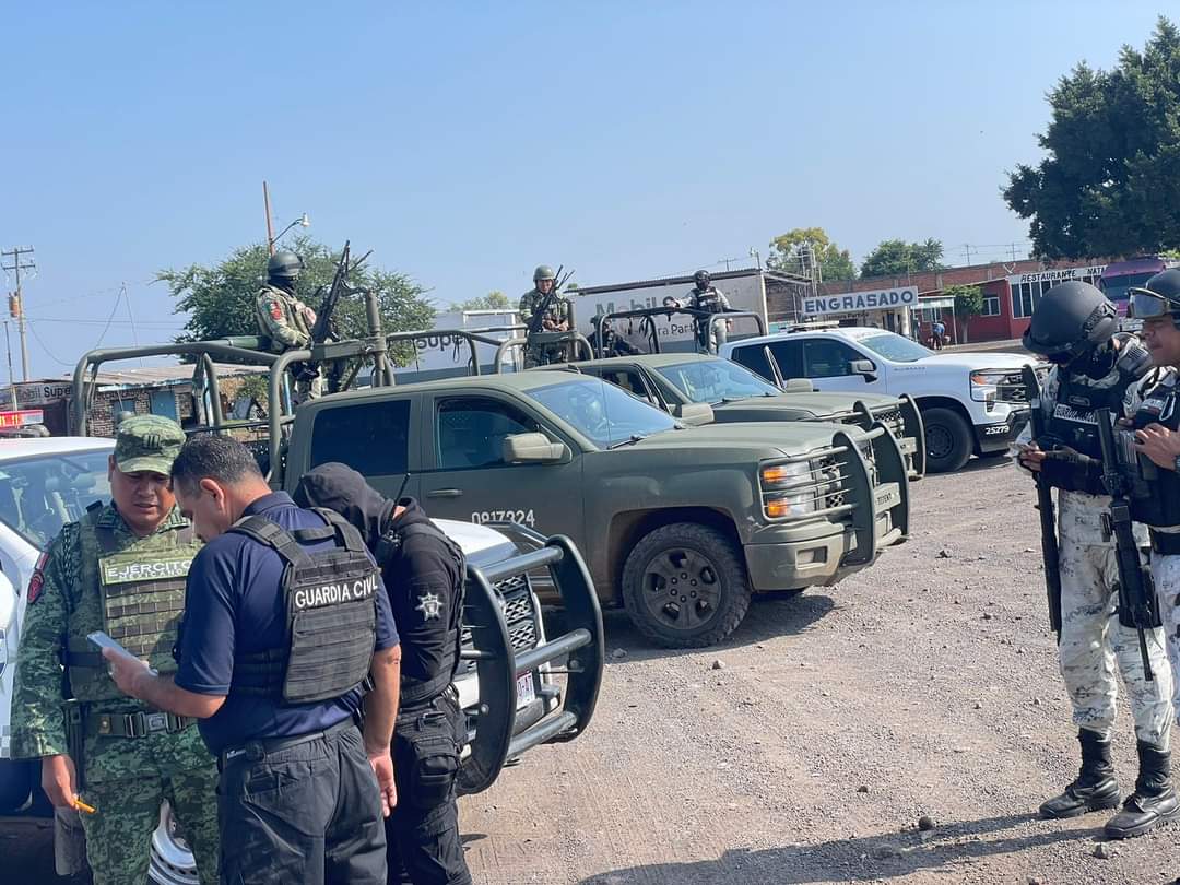 Operativo en Michoacán busca a desaparecidos con drones | Elizabeth Guzmán