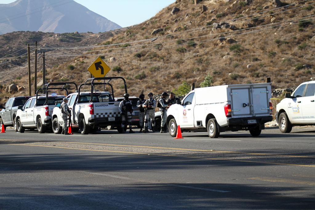 La camioneta con los cuerpos fue localizada en el limite entre los municipios de Tijuana y Tecate (Said Betanzos)