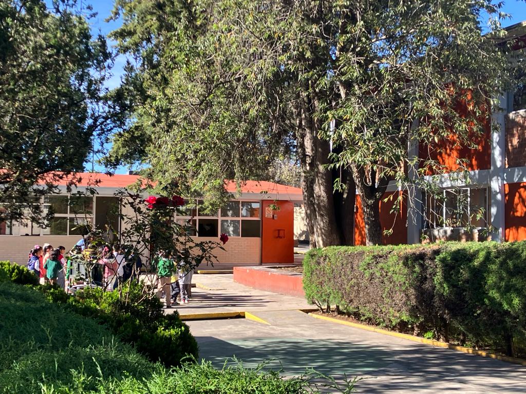 Escuela de Edomex.| (bernardo J.)