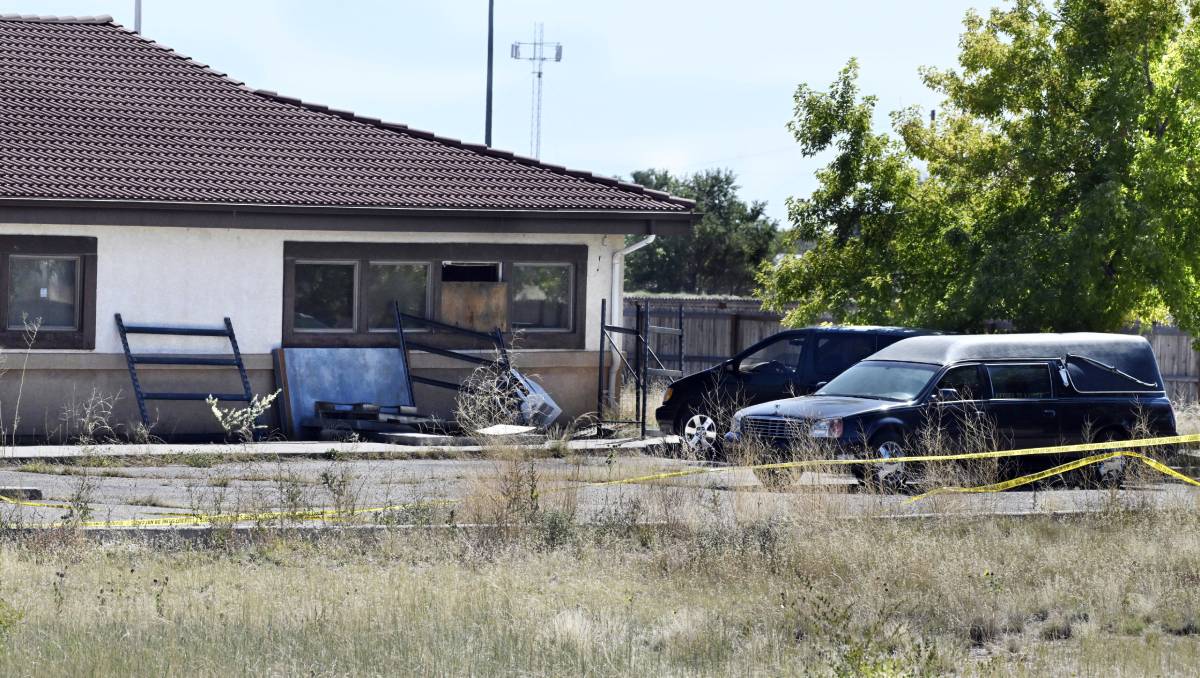 La policía halló 189 cadáveres en descomposición en la funeraria | AP