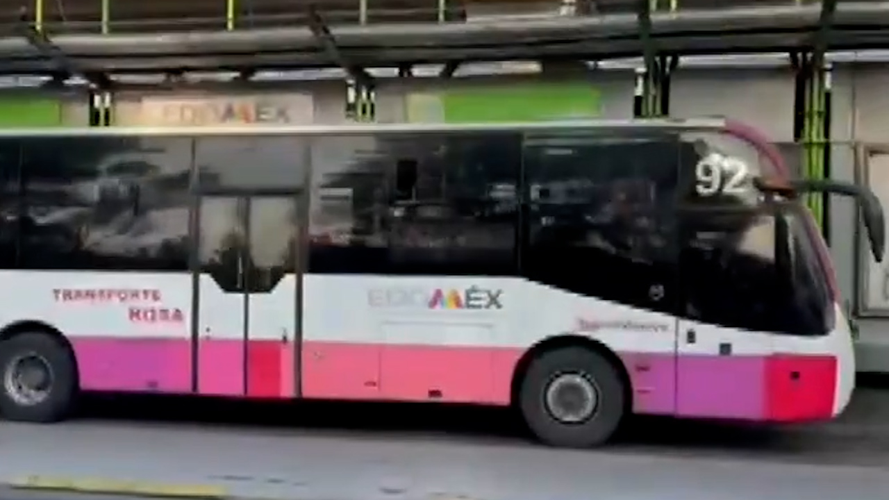 Comando armado asalta unidad del Mexibús en Ecatepec