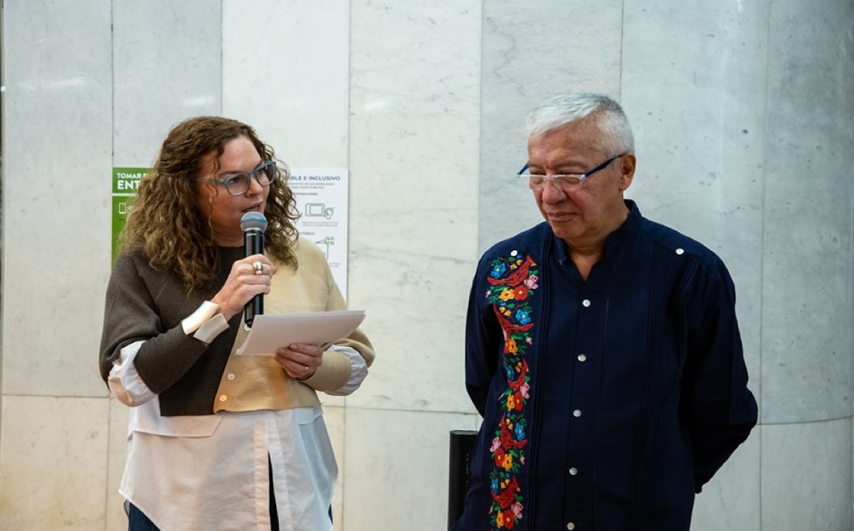 Armando Cristeto en la inauguración de la muestra 'Fulgor'. Foto: ESPECIAL