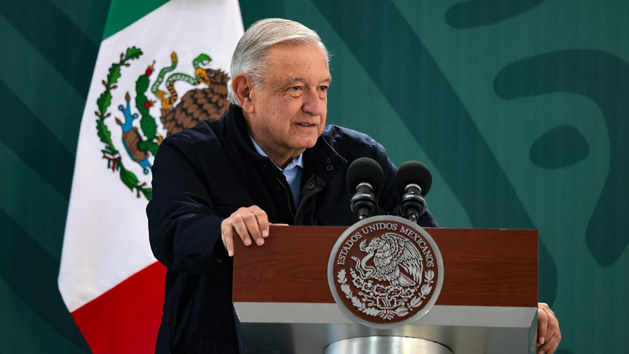 AMLO se dice contento y satisfecho por proceso interno de Morena