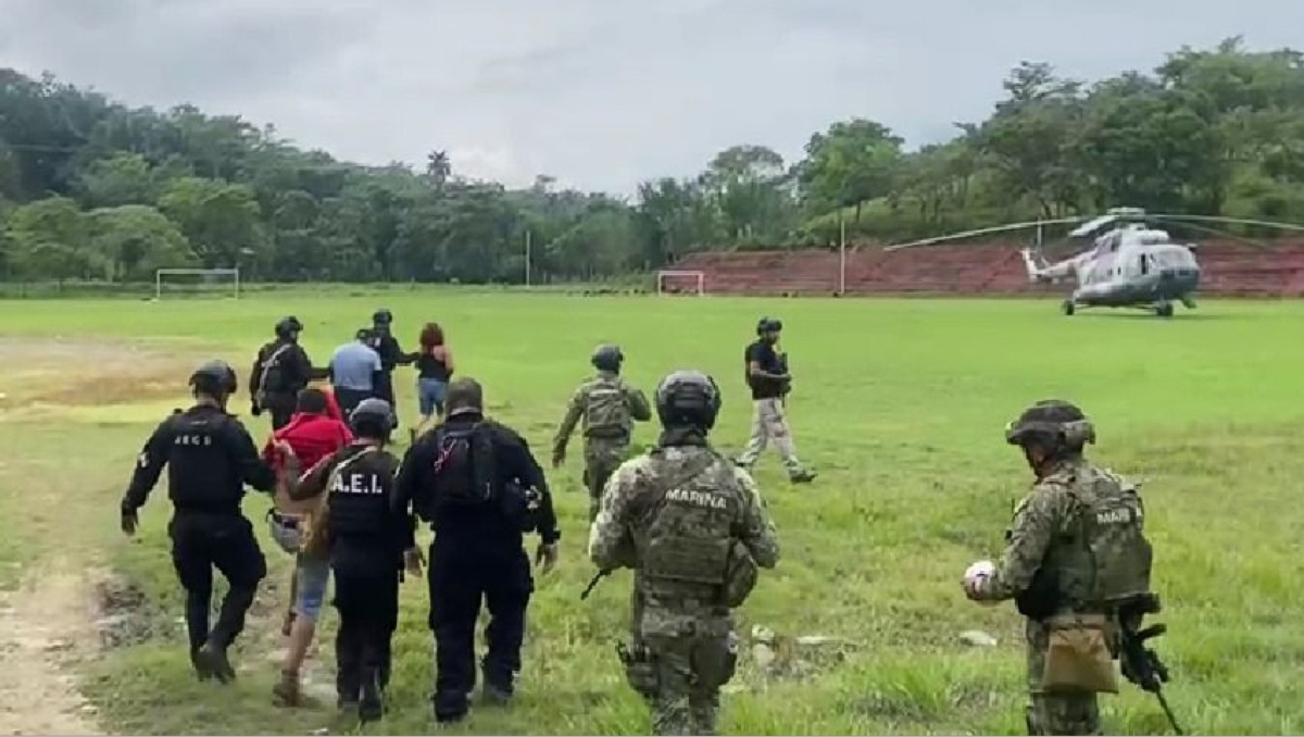 Los operativos contra casas de seguridad en Oaxaca comenzaron en la mañana de ayer. | Especial