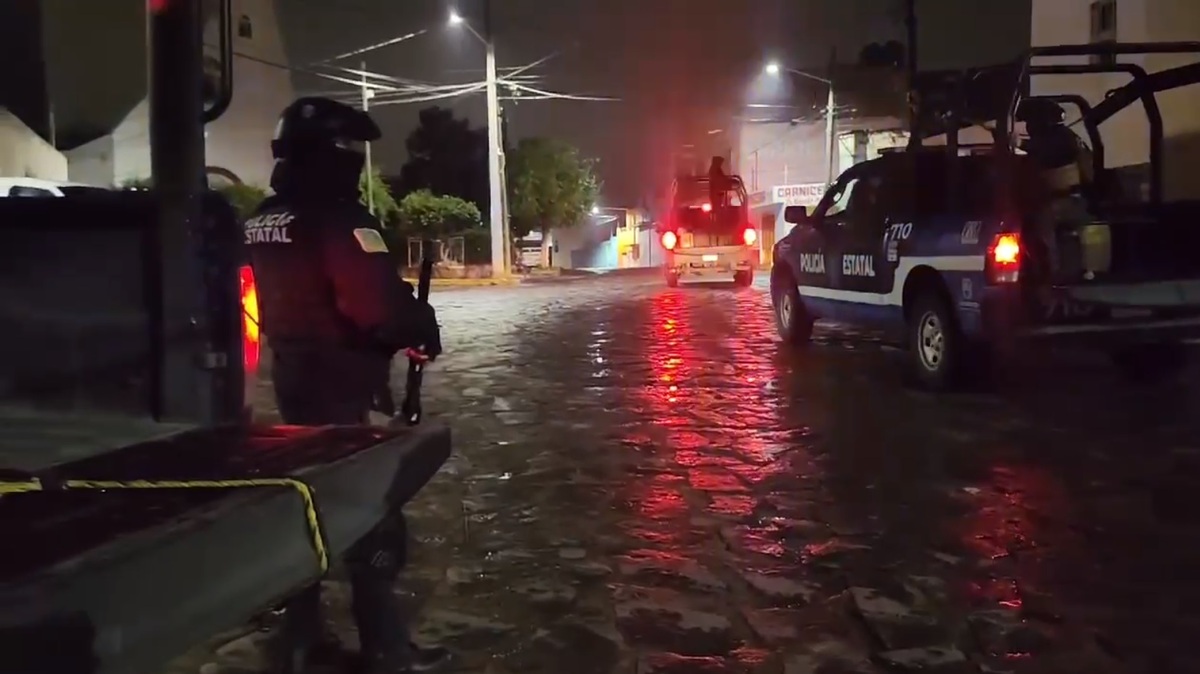 Las autoridades realizan patrullajes especiales en búsqueda de los agresores.