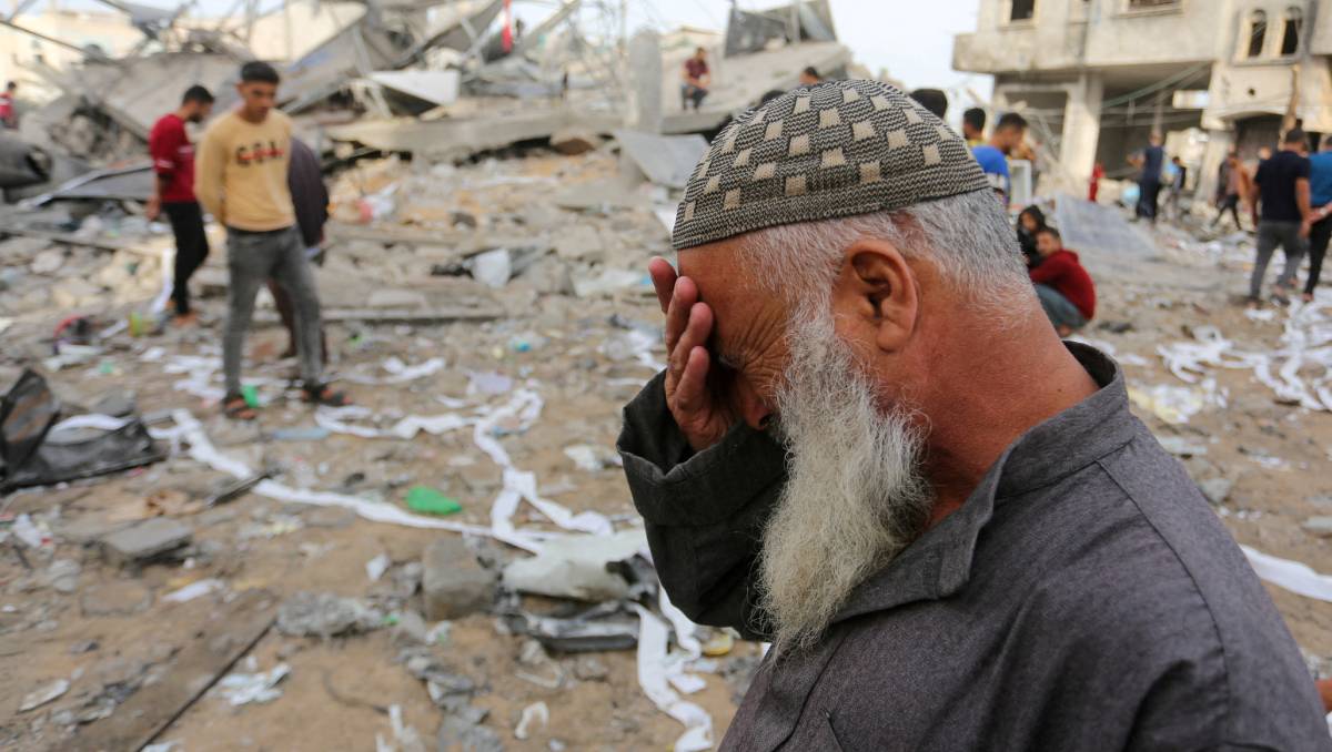 Más de 11 mil personas han muerto en Gaza, casi la mitad niños | Reuters