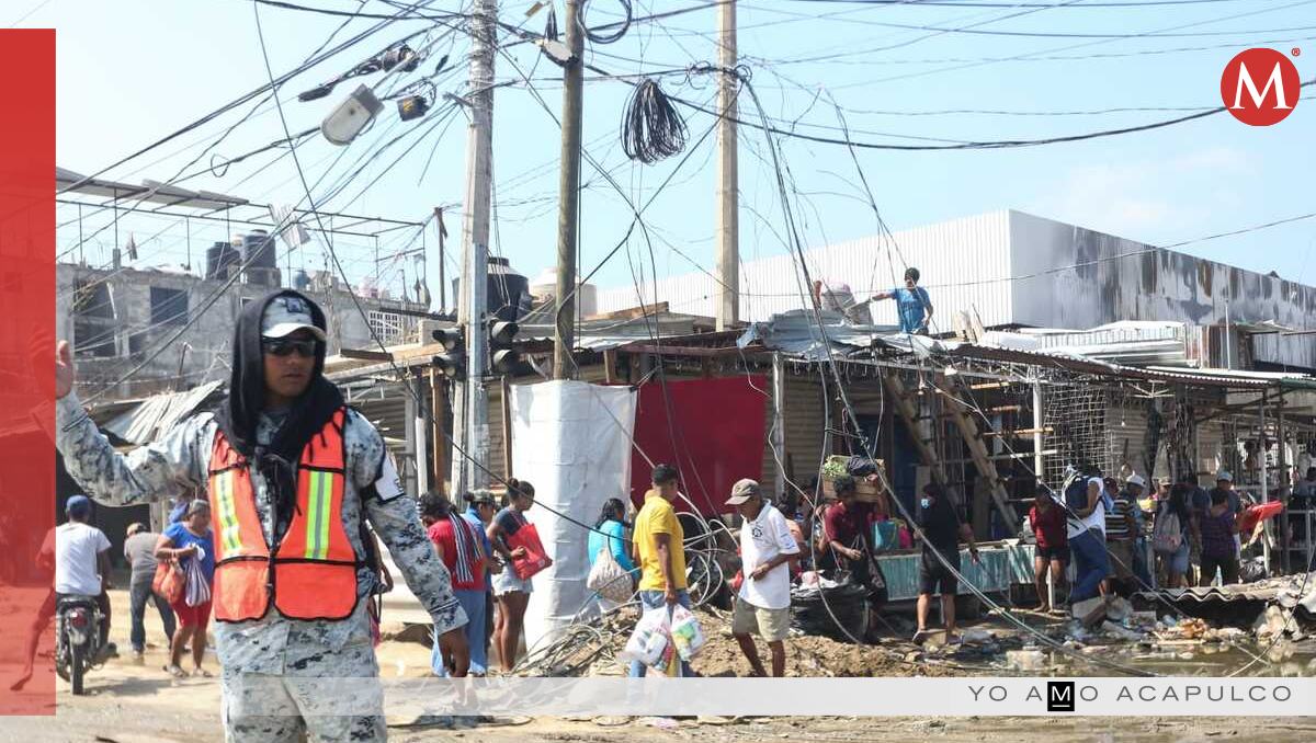 El puerto de Acapulco continúa trabajando para sobreponerse de la devastación por 'Otis'. | Araceli López