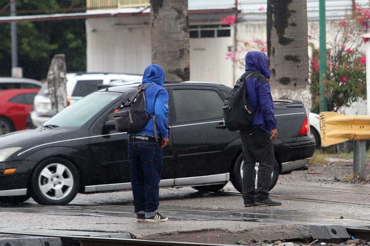 Lanza la campaña "Abriga a un migrante". (Rolando Riestra)
