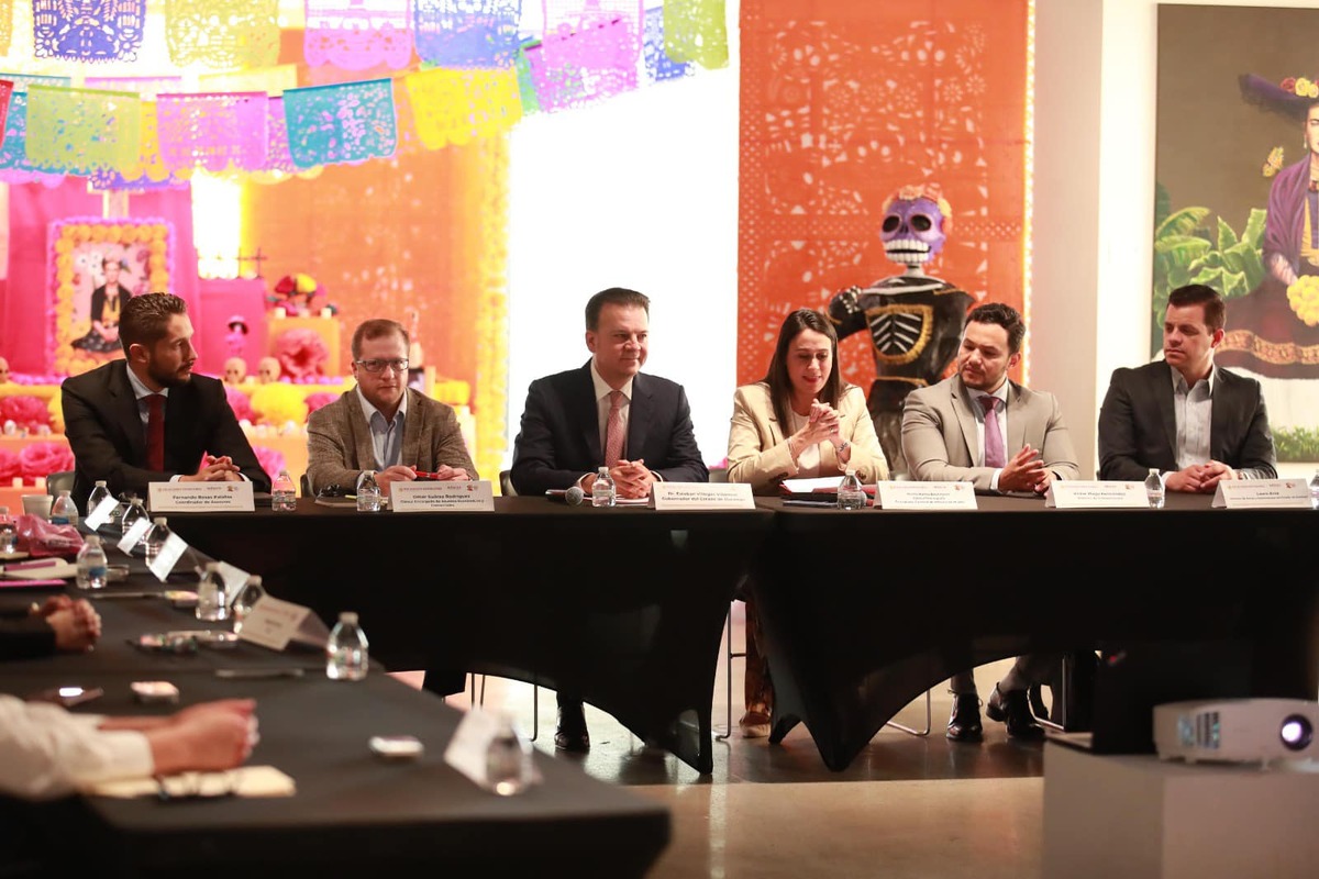 Reunión en Miami de Esteban Villegas. | Especial