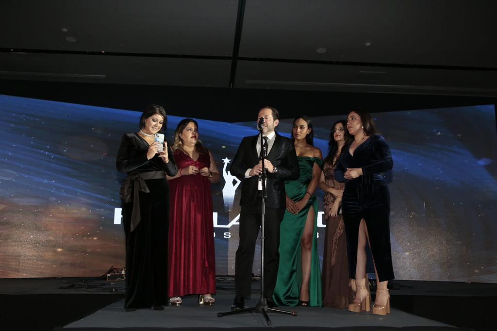 Espora gana premio como “Agencia digital del año en Latinoamérica” | Corresponsal