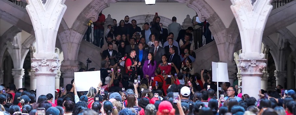 La mandataria respaldo su apoyo a los docentes y  a la educación del estado.