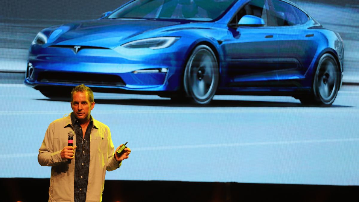 Javier Ventura trabaja en el centro de diseño de la armadora de autos eléctricos en Los Ángeles. Roberto Alanís
