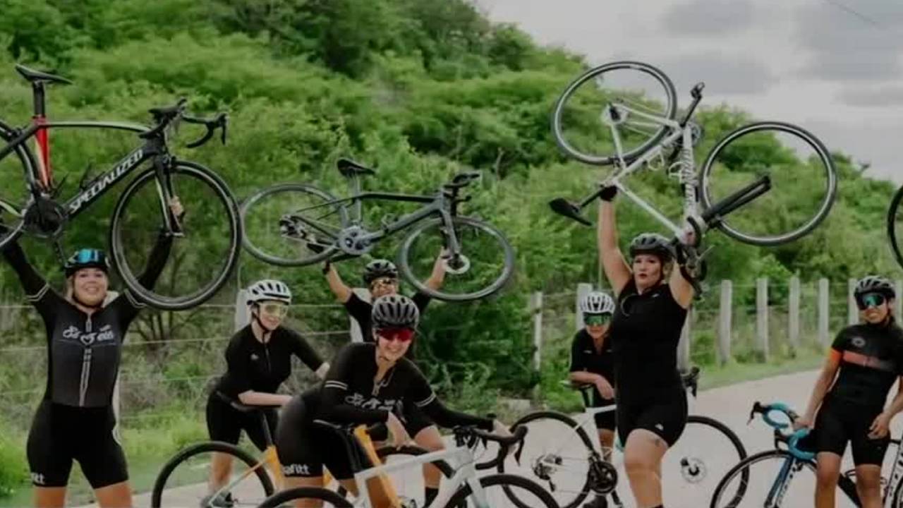 Mujeres promueven un estilo de vida saludable en Sinaloa a través del ciclismo