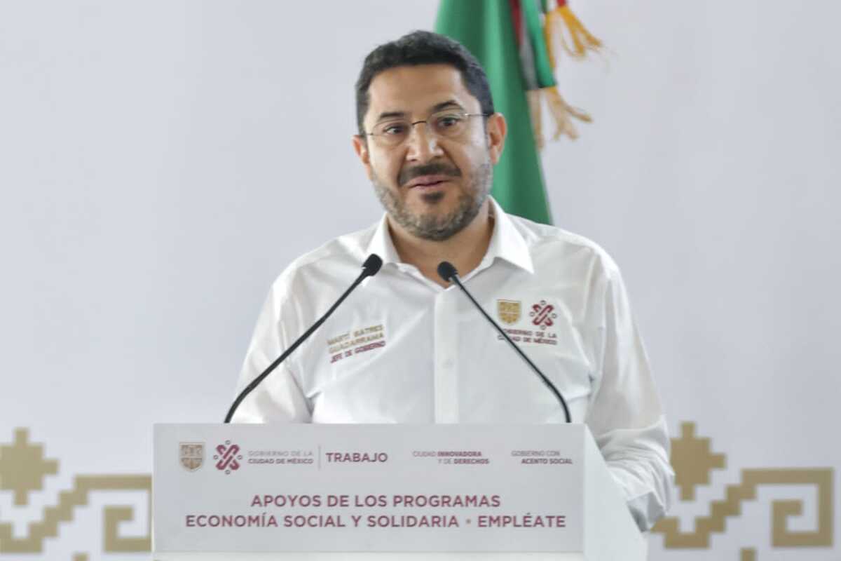 Batres apoyos de los programas Economía Social.