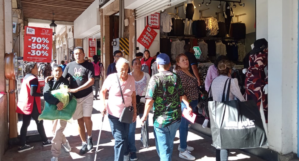 Comerciantes de zona centro en León esperan aumento en ventas | Mayra Córdova