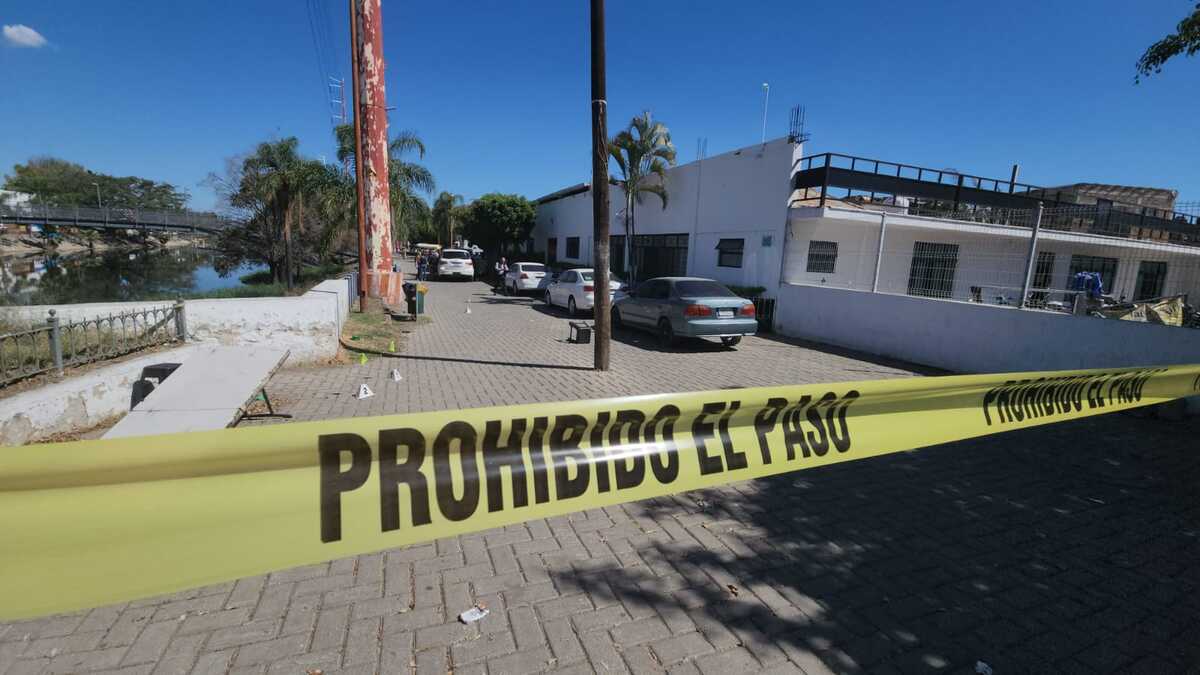 El intercambio de disparos se registró sobre la avenida principal del municipio de Ocotlán