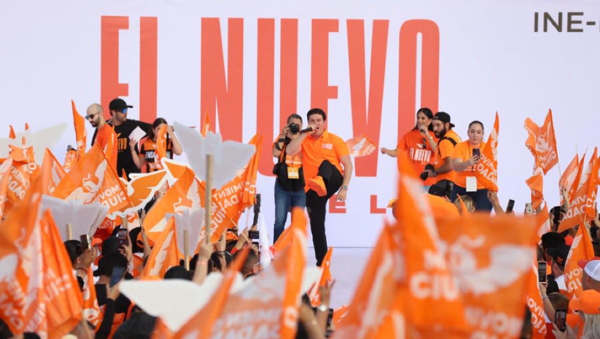 El gobernador inició su precampaña. Foto: Roberto Alanís