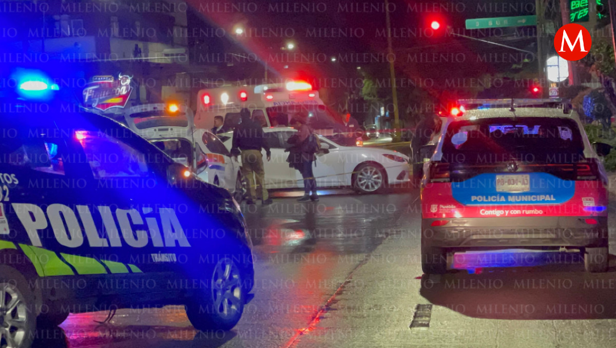 Conductor da vuelta prohibida y mata a motociclista en la colonia Chulavista, Puebla | JZ