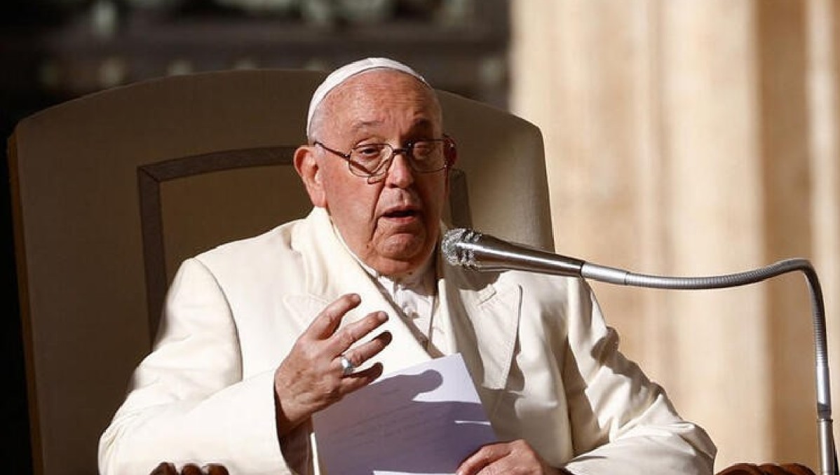 El Papa Francisco durante la audiencia general semanal en la Plaza de San Pedro en el Vaticano| Reuters