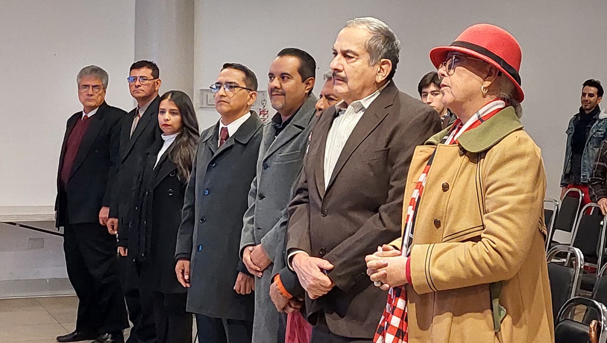 Autoridades y nuevos integrantes de la Mesa Directiva del SCM, corresponsalía Gómez Palacio. (Karla Rodríguez)