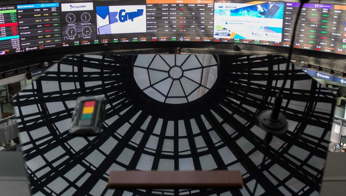 Las acciones de Megacable encabezaron el retroceso del viernes, con un 4.15% menos a 34.68 pesos. | Cuartoscuro