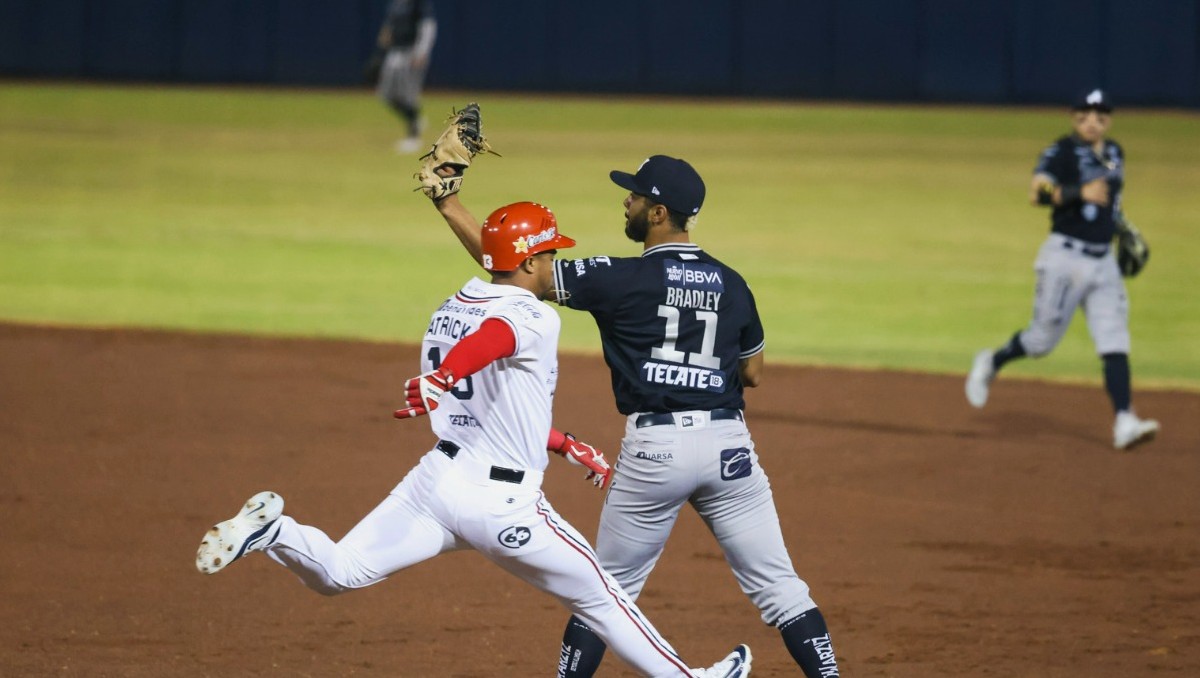 Águilas de Mexicali gana tercer juego de la serie ante Sultanes de Monterrey (Cortesía Sultanes de Monterrey)