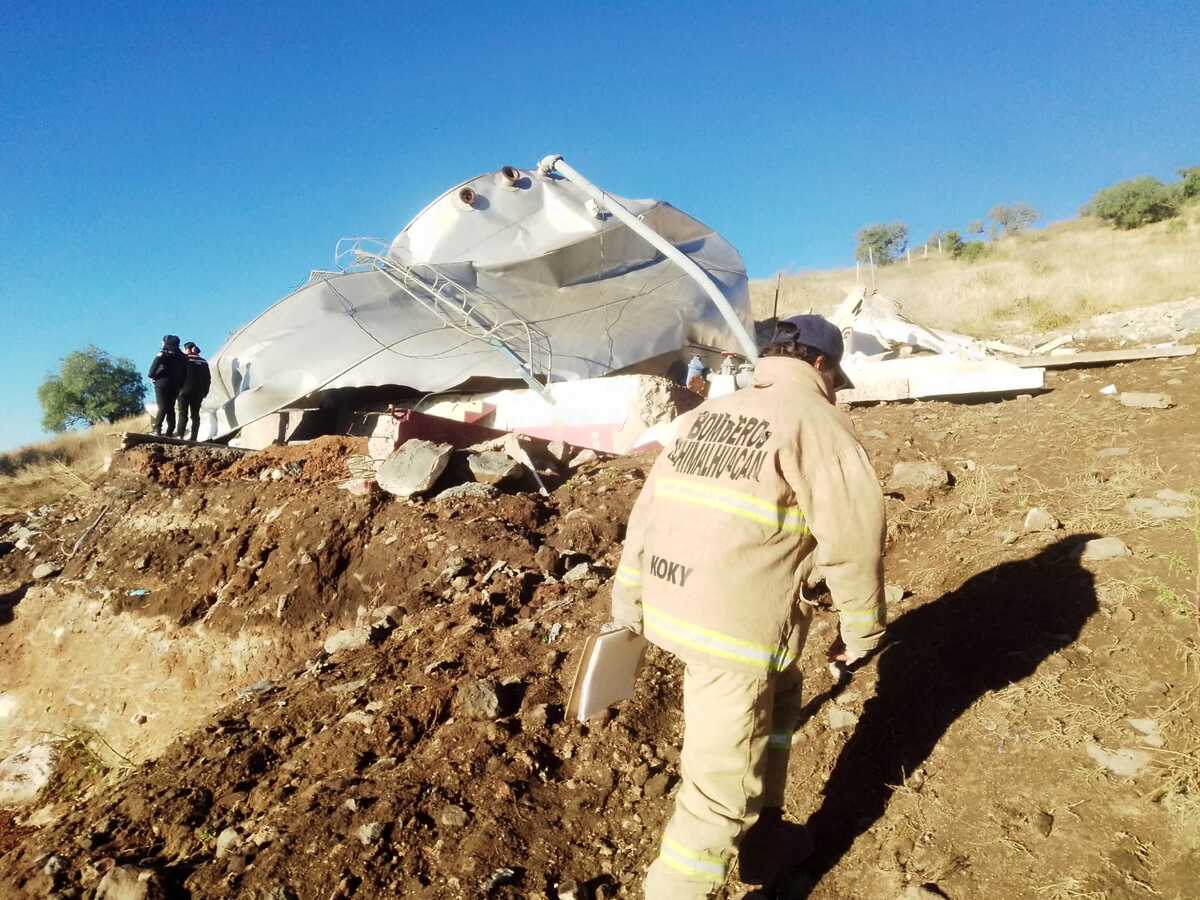 El tanque de agua colapaso.| (Especial)