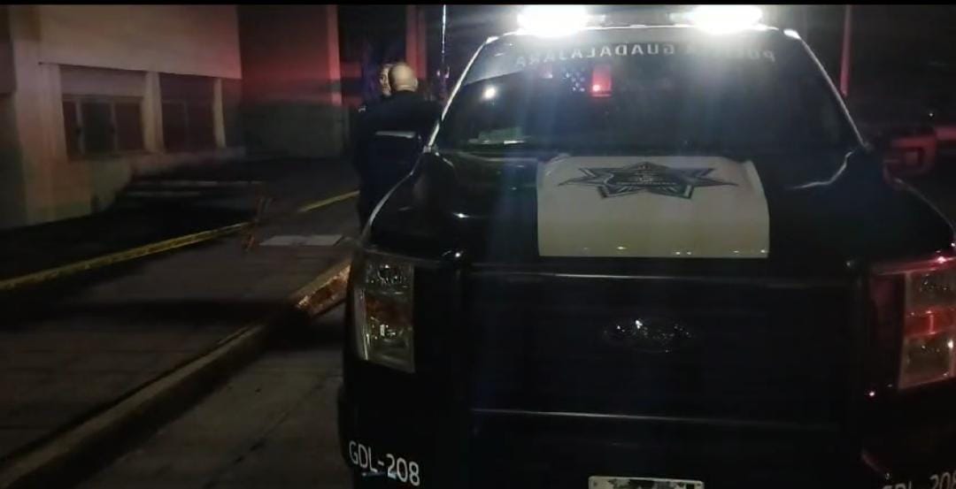 Hombre fallece tras caer de unas escalinatas en El Manantial (Vicente Torres Alfaro)