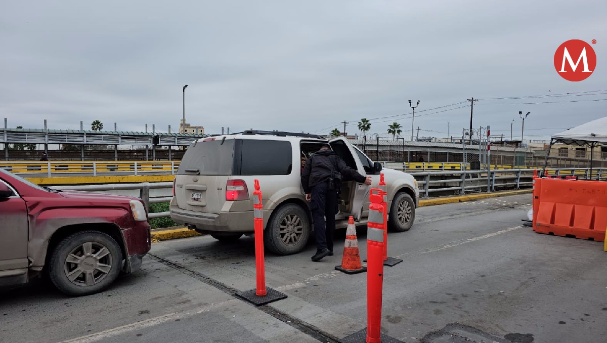 Revisiones de CBP en puentes fronterizos de Matamoros, Tamaulipas para cruzar a Estados Unidos. (Ángel Domínguez)