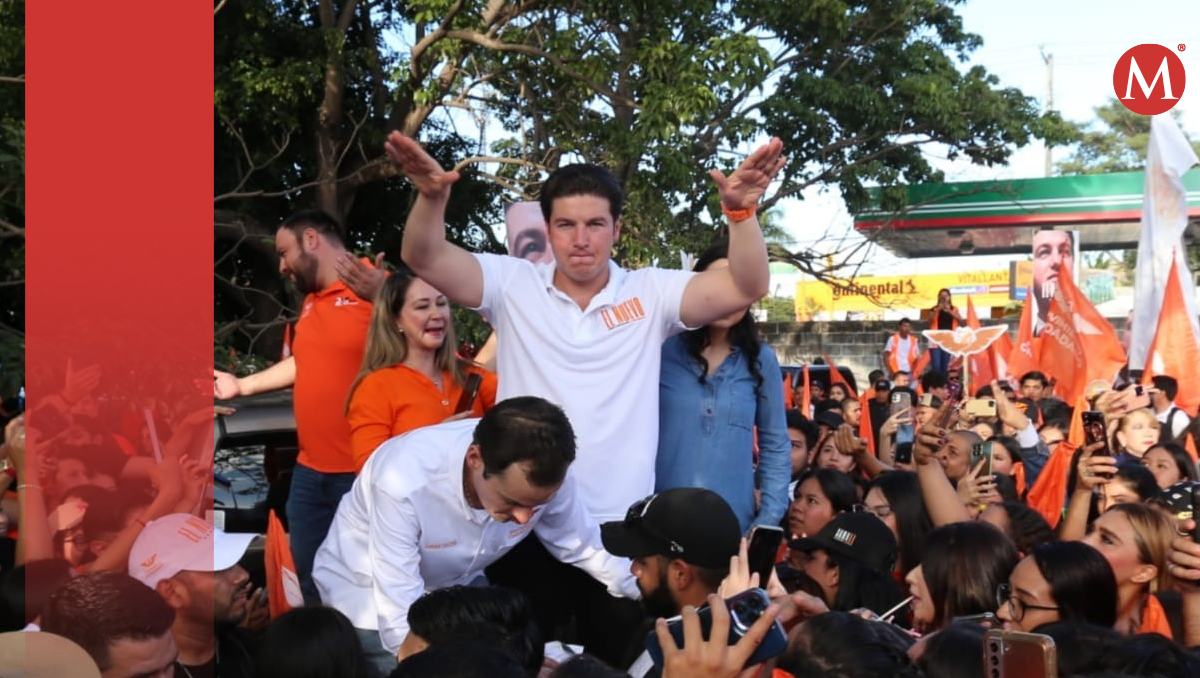 El precandidato de Movimiento Ciudadano, Samuel García, en un encuentro con la ciudadanía en Tepic. | Javier Ríos