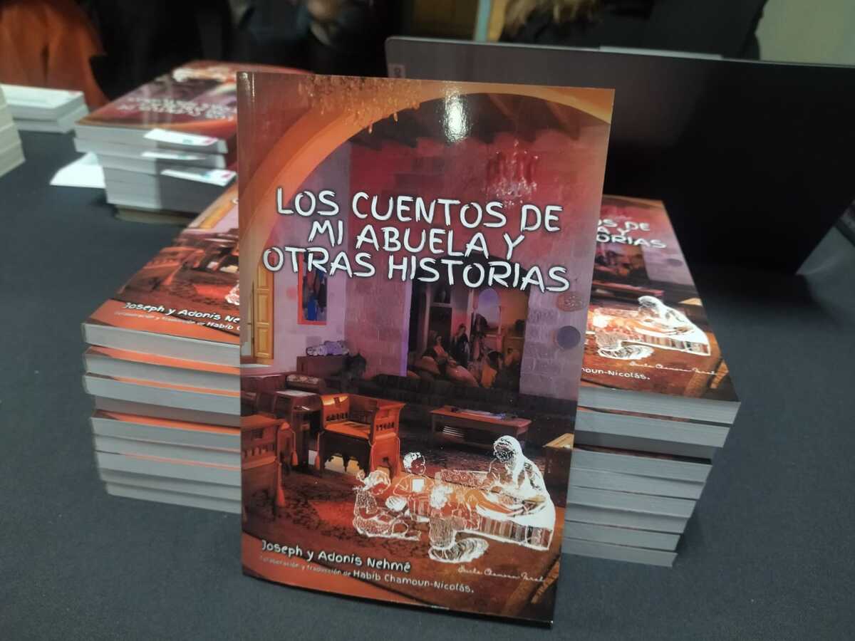 Presentan en Zapopan "Los cuentos de mi abuela", libro que destaca las tradiciones y culturas de los migrantes (Dalia Rojas)