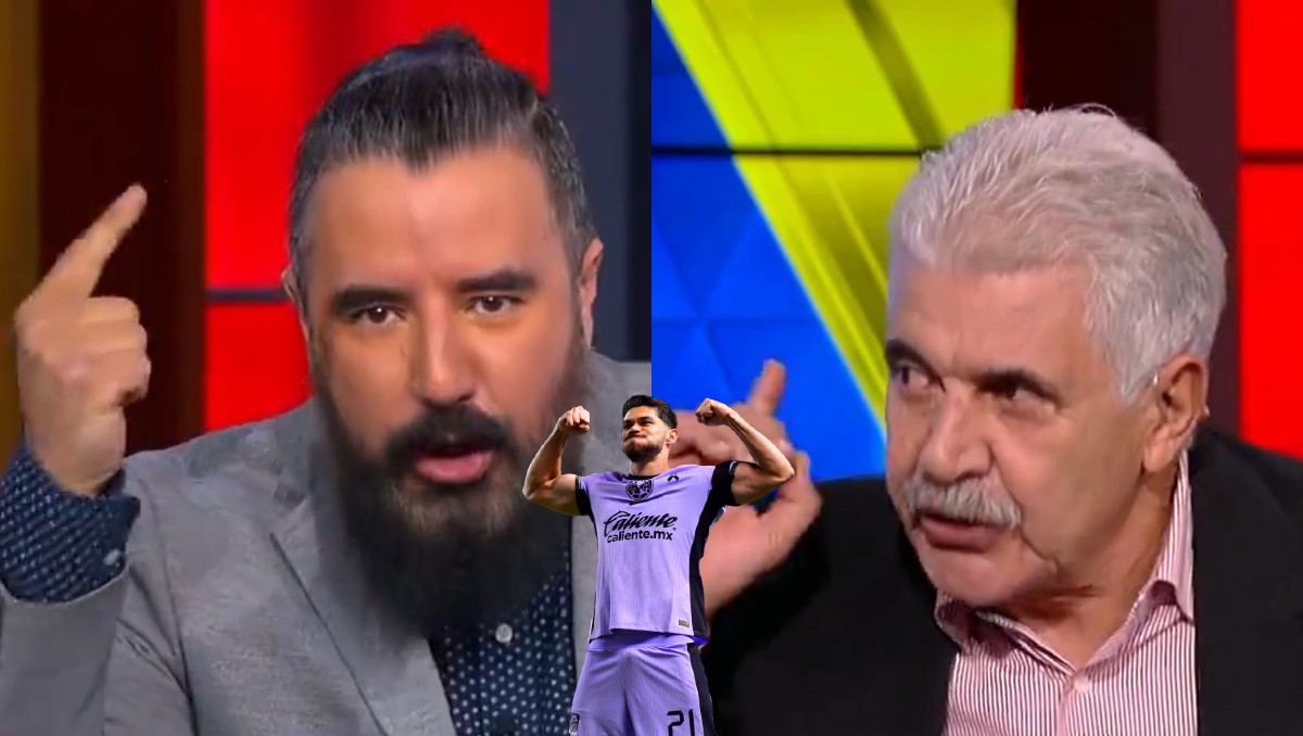 Álvaro Morales y el Tuca discuten sobre el primer gol de Henry Martin (Especial/Imago7)
