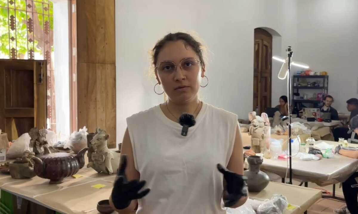 Yamile Contreras, restauradora y responsable del equipo de especialistas (Ramón Bragaña)