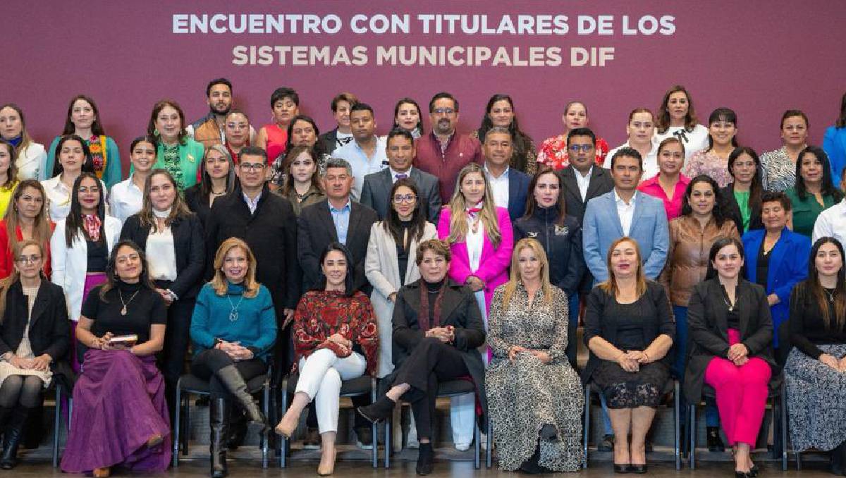 La gobernadora se reunió con  las personas encargadas de los sistemas DIF en el Estado de México | (Especial)