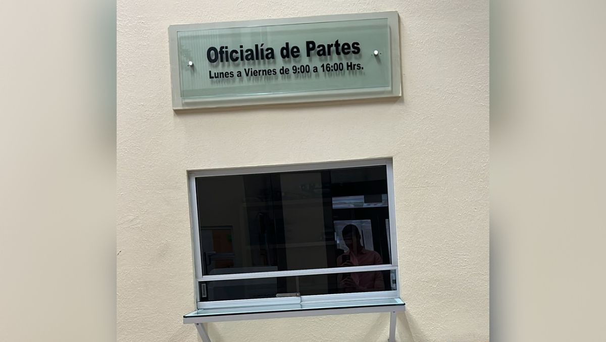Oficialía de Partes del Congreso de Nuevo León. Kevin Recio