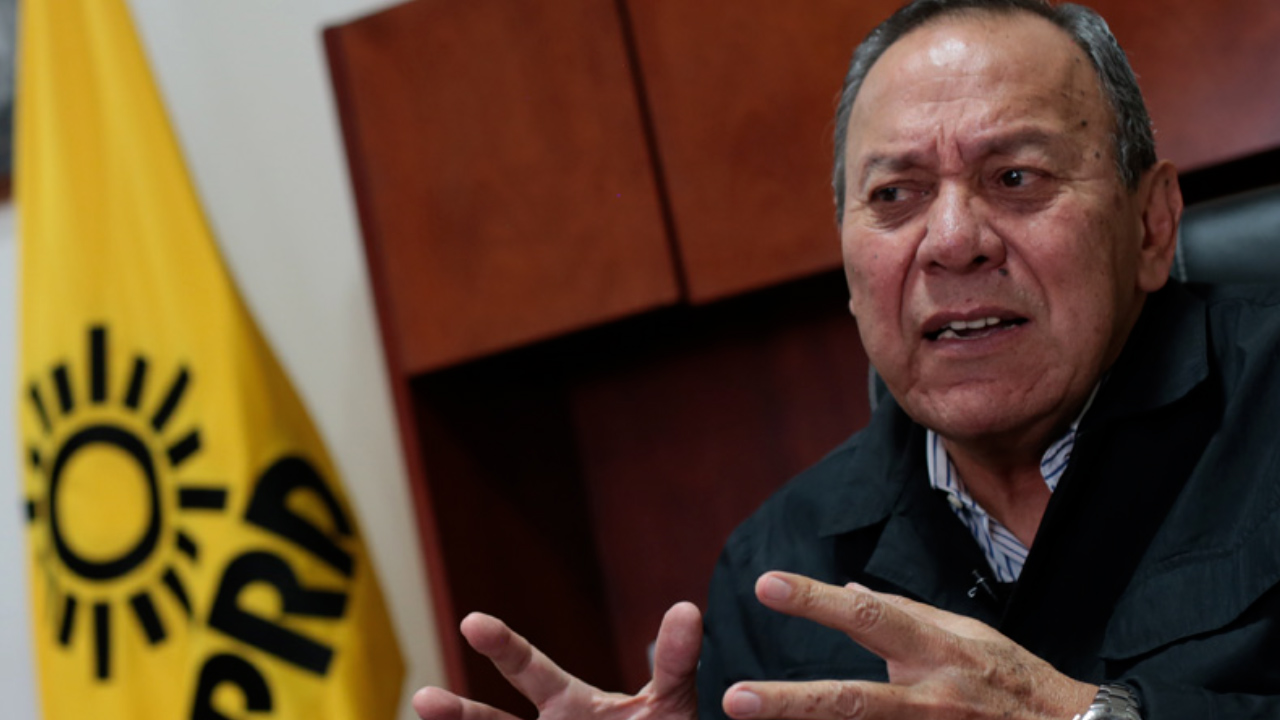 "Se quedó como el perro de las dos tortas": PRD sobre disputa entre Samuel García y Enrique Orozco