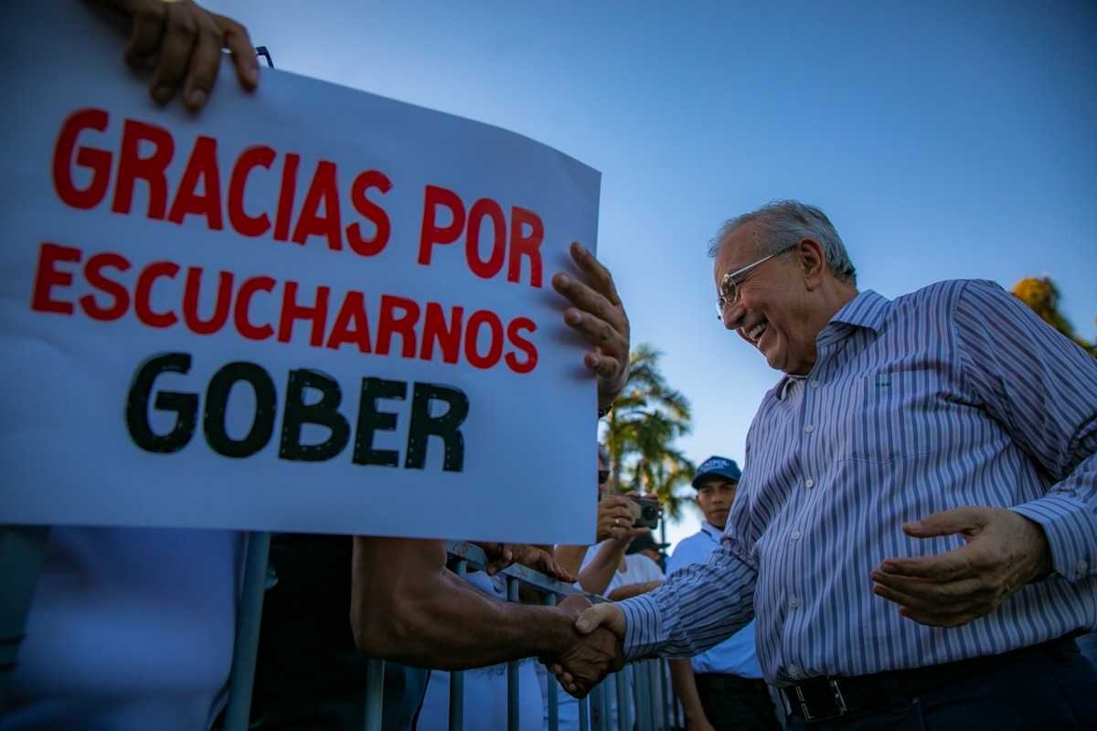 Lo único que aquí nos congrega es el compromiso ético con la rendición: Rocha Moya en evento por su segundo año de gobierno. | Especial