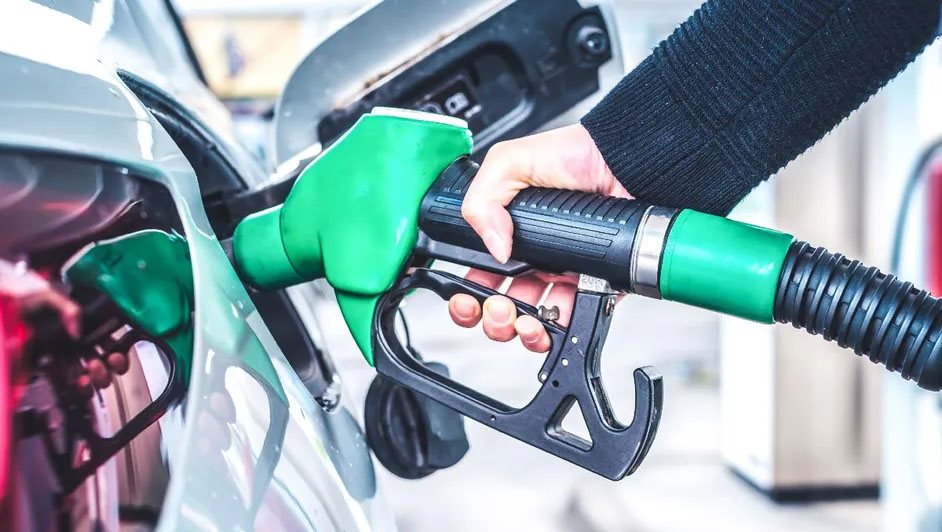 Profeco acusa gasolineras que aumentan precios en costo del combustible