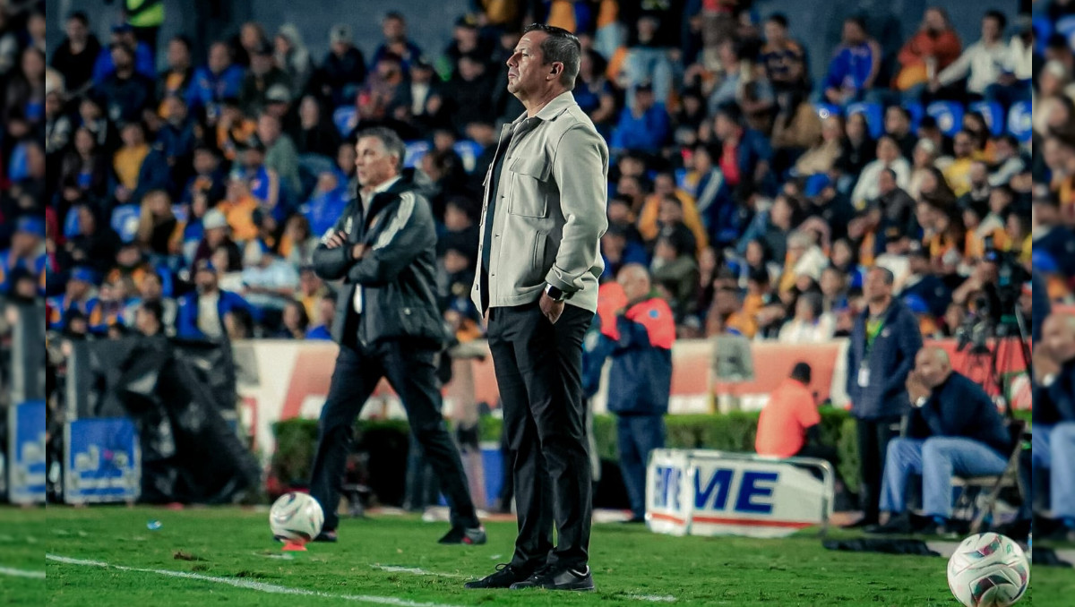 Ricardo Carbajal Oteo, entrenador del Club Puebla