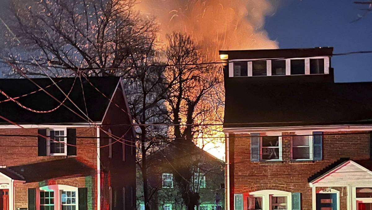 La explosión se escuchó a 3 kilómetros a la redonda | AP