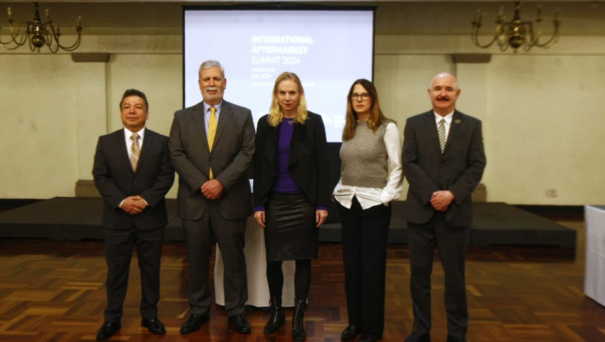 Presentación del International Aftermarket Summit 2024 con Mercado Libre e INA | Ariana Pérez