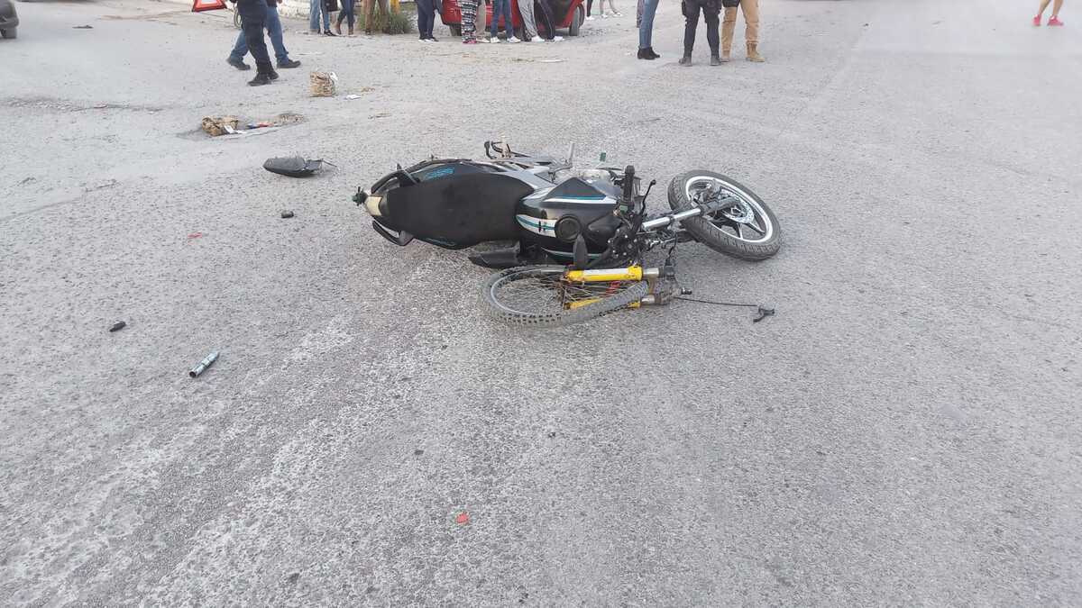 Peritos del departamento de Tránsito y Vialidad elaboraron el reporte. (Especial)