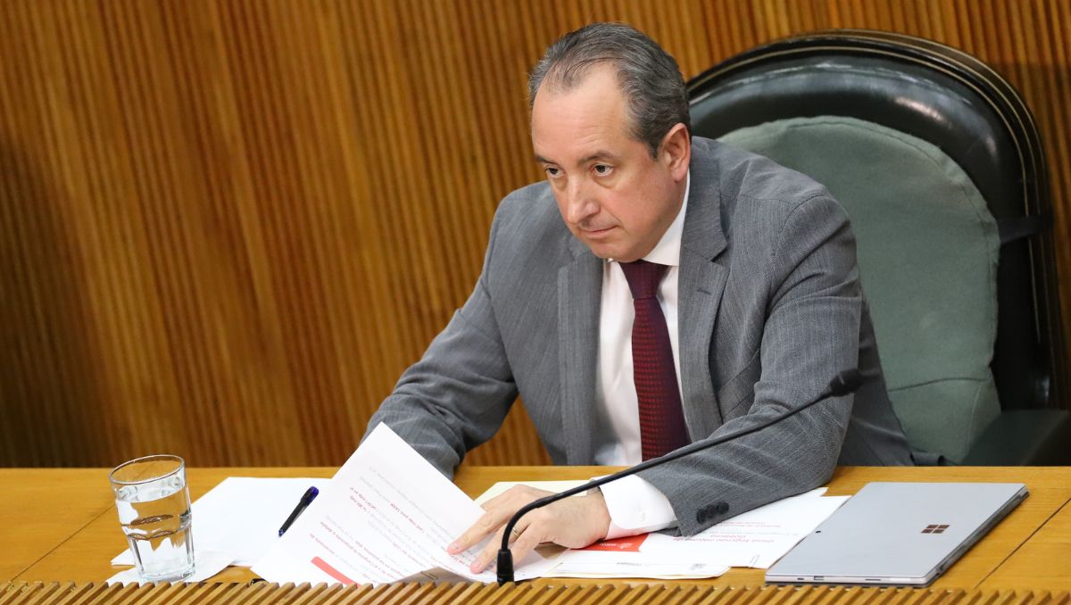 Carlos Garza Ibarra,  secretario de Finanzas y tesorero general | Jorge López