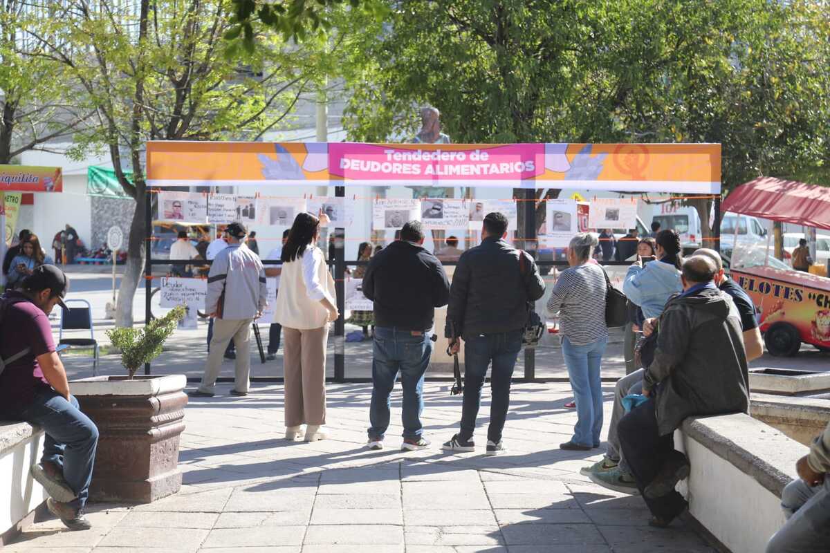 Tendedero de Deudores Alimentarios en Gómez Palacio. (Rolando Riestra)