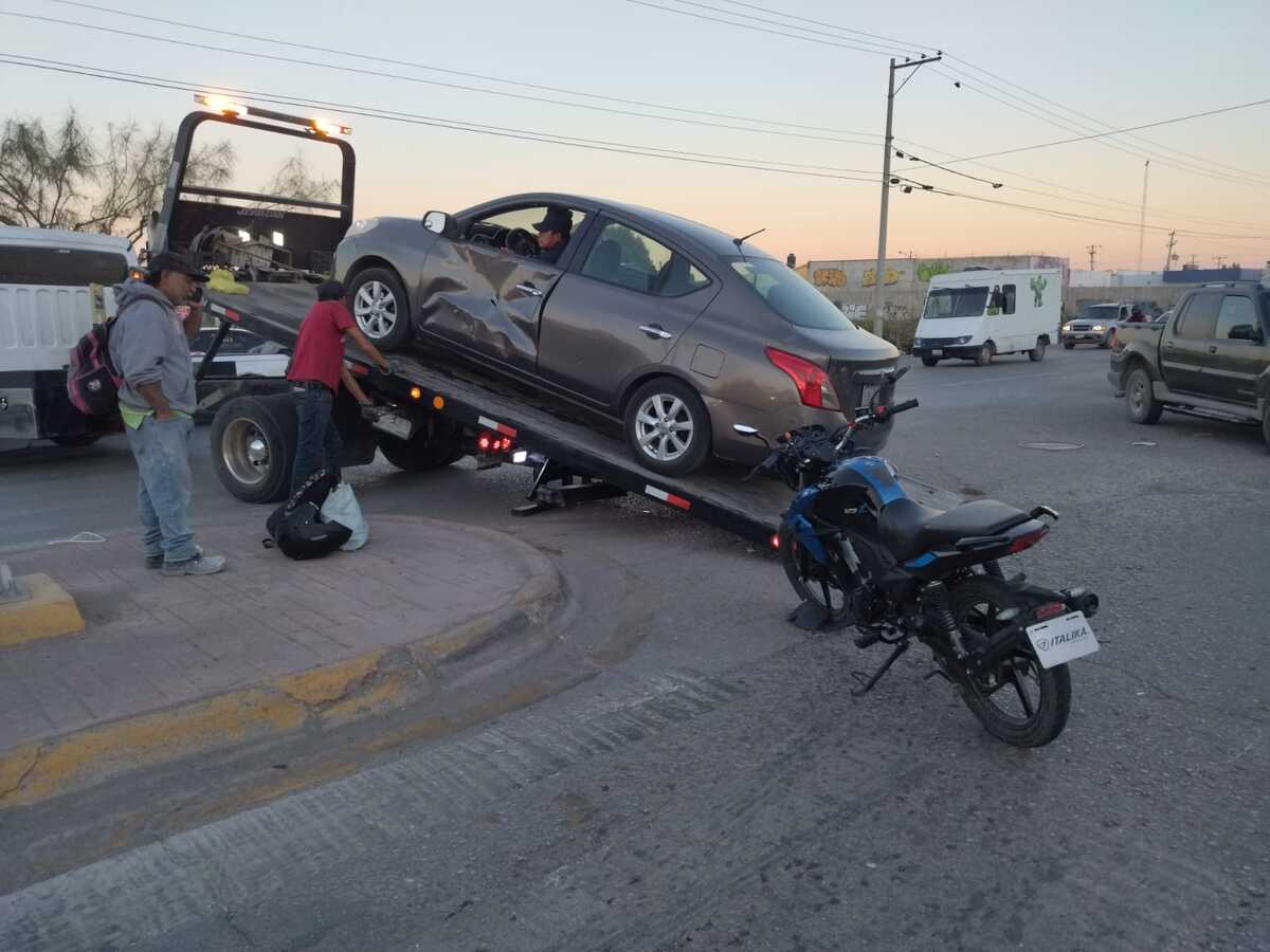 El percance ocurrió alrededor de las 17:20 horas de este sábado.