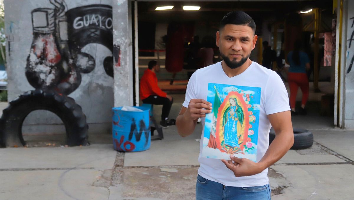 Pistón López se a Virgen de Guadalupe en cada pelea Grupo