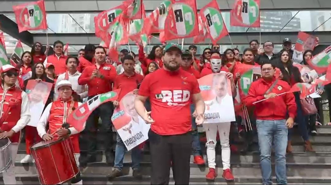 Integrantes del PRI, son agredidos.